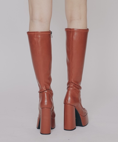 REDYAZEL(レディアゼル)の「スクエアタイツロングブーツ(ブーツ・レディース・オフホワイト/ブラック/ダークブラウン/ブラウン・MEDIUM/LARGE)」の21枚目の写真
