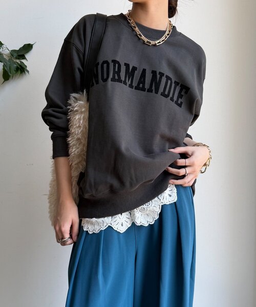 DouDou（ドゥドゥ）の「【WEB限定】NORMANDIE裏毛バックジッププルオーバー（Tシャツ/カットソー・レディース・グレー/ダークグレー/ネイビー・FREE）」の2枚目の写真