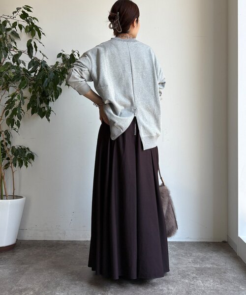 DouDou（ドゥドゥ）の「【WEB限定】NORMANDIE裏毛バックジッププルオーバー（Tシャツ/カットソー・レディース・グレー/ダークグレー/ネイビー・FREE）」の8枚目の写真
