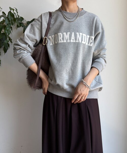 DouDou（ドゥドゥ）の「【WEB限定】NORMANDIE裏毛バックジッププルオーバー（Tシャツ/カットソー・レディース・グレー/ダークグレー/ネイビー・FREE）」の7枚目の写真