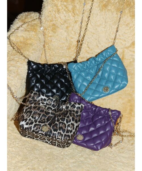 EVRIS（エヴリス）の「キルティングビジューチェーンミニBAG（ショルダーバッグ・レディース・ブラック/ブルー/パープル/その他1・FREE）」の16枚目の写真