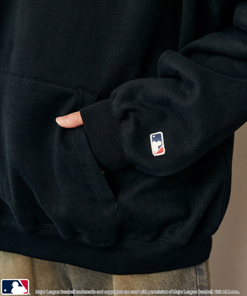 MLB × MARY QUANT/ ビックシルエット裏起毛スウェットパーカー MARY QUANT（マリークヮント） パーカー マリークワント メンズ