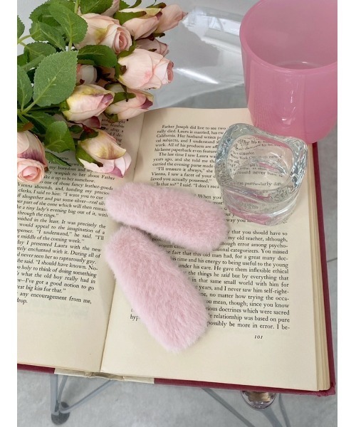 WC(ダブル シー)の「《2個セット★》もこもこヘアピンセット(ヘアピン・レディース・ホワイト/ピンク・FREE)」の5枚目の写真