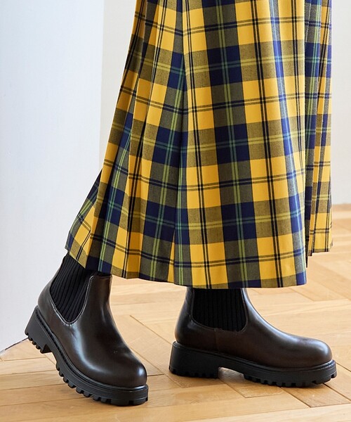 coen(コーエン)の「【再入荷】防滑ストレッチブーツ(WEB限定サイズ)(ブーツ・レディース・ブラウン/ブラック・24.5cm/23.5cm/22.5cm)」の2枚目の写真