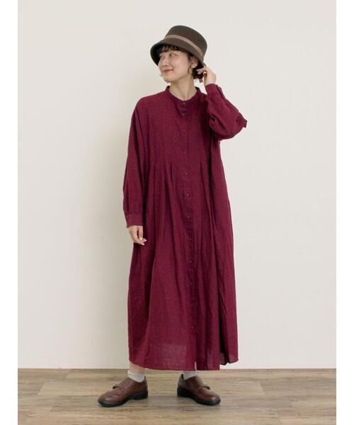 Samansa Mos2（サマンサ モスモス）の「【Cross×Linen】タックワンピース《S/Mサイズ》（ワンピース・レディース・ベージュ/ブルー/ブラック/キナリ/ボルドー・M/S）」の5枚目の写真