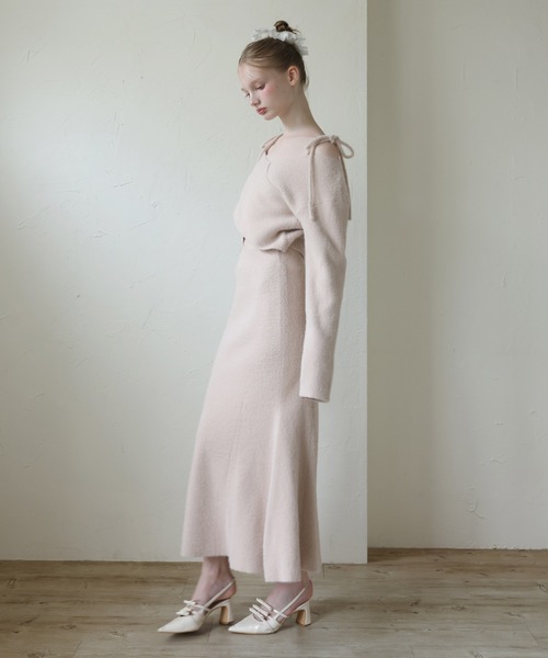 Seemi. byNICECLAUP（ シーミーバイナイスクラップ）の「【Seemi.】肩リボンフェザーニット（ニット/セーター・レディース・アイボリー/ブラック/ピンク・FREE）」の20枚目の写真