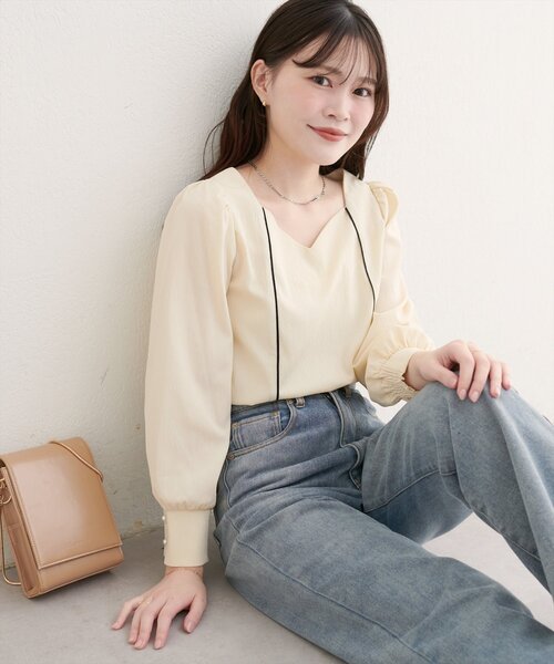 natural couture（ナチュラルクチュール）の「ハートネックパイピング配色ブラウス（シャツ/ブラウス・レディース・ブラウン/ピンク/ネイビー/アイボリー・FREE）」の6枚目の写真