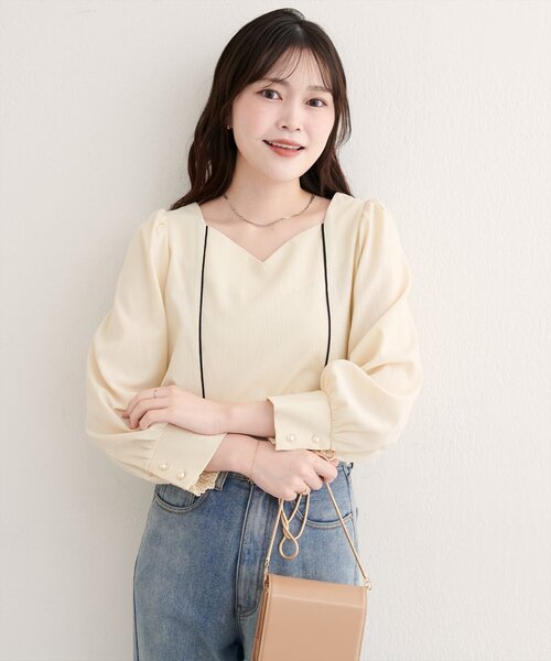 natural couture（ナチュラルクチュール）の「ハートネックパイピング配色ブラウス（シャツ/ブラウス・レディース・ブラウン/ピンク/ネイビー/アイボリー・FREE）」の7枚目の写真