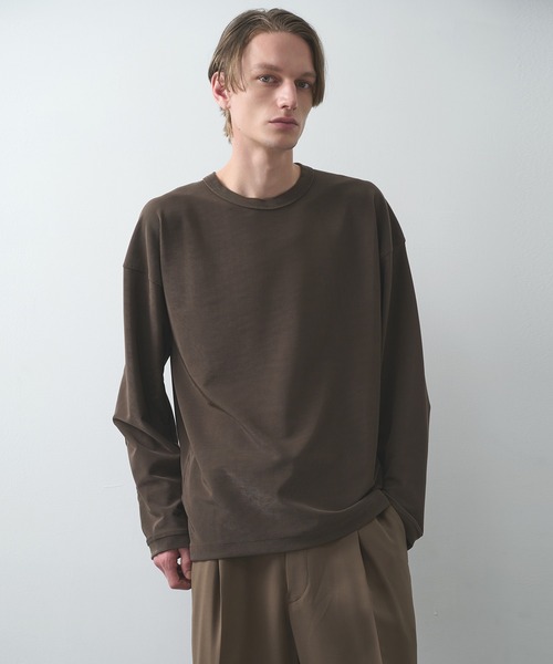 STUDIOUS（ステュディオス）の「【STUDIOUS】ナロープリーツスウェット（Tシャツ/カットソー・メンズ・ブラック/ブラウン/グレイッシュベージュ・1/2/3）」の3枚目の写真