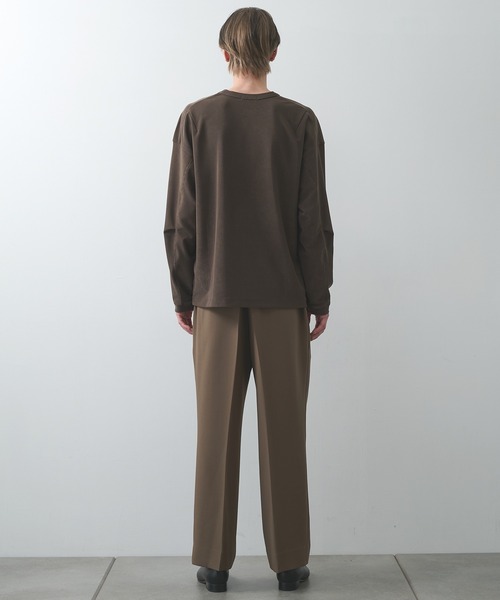 STUDIOUS（ステュディオス）の「【STUDIOUS】ナロープリーツスウェット（Tシャツ/カットソー・メンズ・ブラック/ブラウン/グレイッシュベージュ・1/2/3）」の21枚目の写真