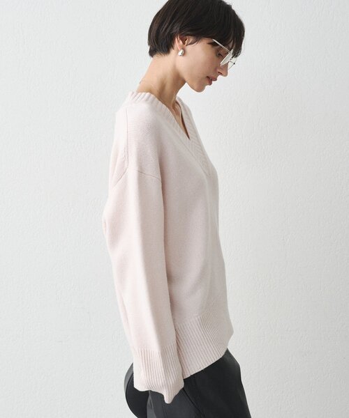 LOUNGEDRESS（ラウンジドレス）の「ウール100Vニット（ニット/セーター