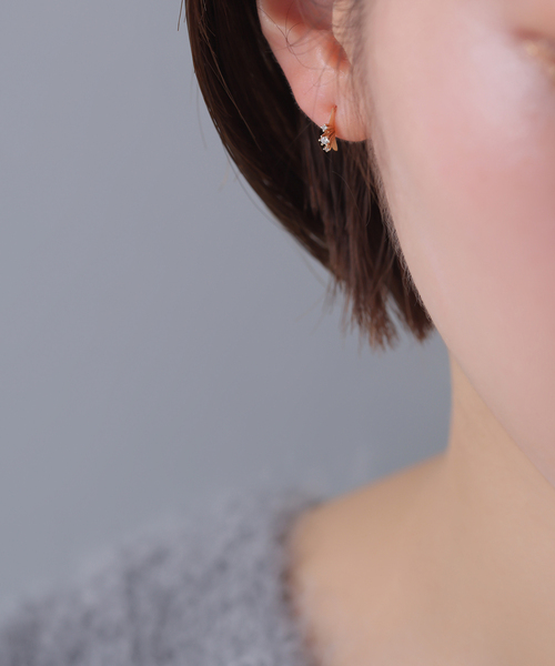 セール】レイディアルダイヤピアス K10（両耳）（ピアス（両耳用