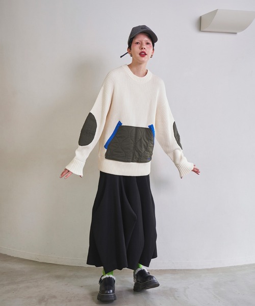 OMMO（オーエムエムオー）の「QUILTING DOCKING KNIT TOP（ニット/セーター・レディース・ブラック/ホワイト/パープル・F）」の20枚目の写真