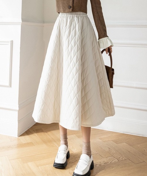 CADBURY（キャドバリー）の「ｷﾙﾃｨﾝｸﾞｷﾞｬｻﾞｰｽｶｰﾄ（スカート・レディース・ブラック/ブラウン/ホワイト・SMALL/X-LARGE/LARGE/MEDIUM）」の2枚目の写真