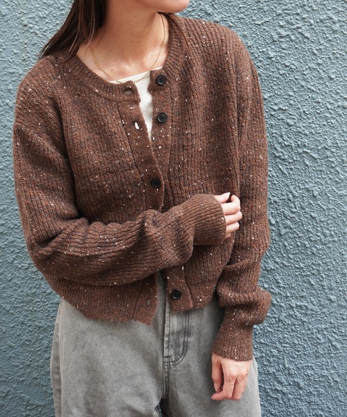 gossara(ゴサラ)の「ネップヤーンクルーネックCD(カーディガン/ボレロ・レディース・アイボリー/ベージュ/ブラウン・FREE)」の2枚目の写真