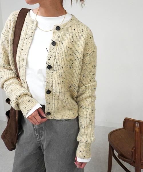 gossara(ゴサラ)の「ネップヤーンクルーネックCD(カーディガン/ボレロ・レディース・アイボリー/ベージュ/ブラウン・FREE)」の8枚目の写真