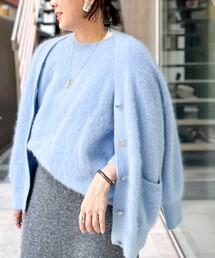 カシミヤ混ヘアリークルーネックプルオーバー