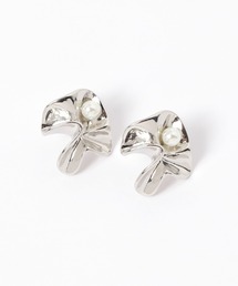パールフラワーピアス / 599614