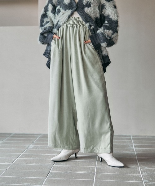 LEPSIM（レプシィム）の「サテンギャザーWストレートパンツ　600152（その他パンツ・レディース・セージグリーン/ブラック/アイボリー/カーキブラウン・FREE）」の18枚目の写真