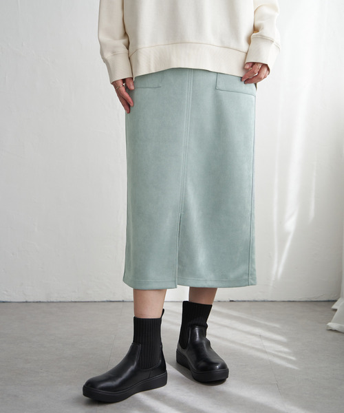 ikka（イッカ）の「【雑誌InRed1月号掲載】フェイクスエードスカート【親子コーデ】（スカート・レディース・チャコール/グリーン/ベージュ/ブラウン系その他・M/L/S）」の20枚目の写真