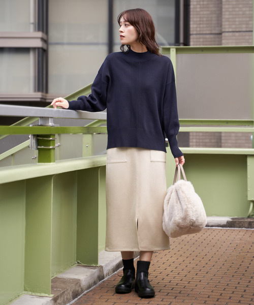 ikka（イッカ）の「【雑誌InRed1月号掲載】フェイクスエードスカート【親子コーデ】（スカート・レディース・チャコール/グリーン/ベージュ/ブラウン系その他・M/L/S）」の5枚目の写真