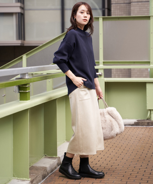 ikka（イッカ）の「【雑誌InRed1月号掲載】フェイクスエードスカート【親子コーデ】（スカート・レディース・チャコール/グリーン/ベージュ/ブラウン系その他・M/L/S）」の6枚目の写真