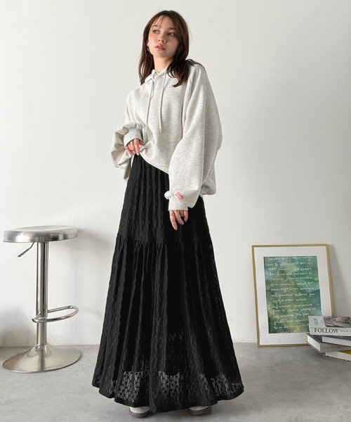 classicalelf(クラシカルエルフ)の「揺れるたびに美しく。上品レディな大人フェミニン。ストレッチレース裾ティアードスカート(スカート・レディース・ブラック/アイボリー・LARGE/MEDIUM/SMALL/X-LARGE)」の19枚目の写真