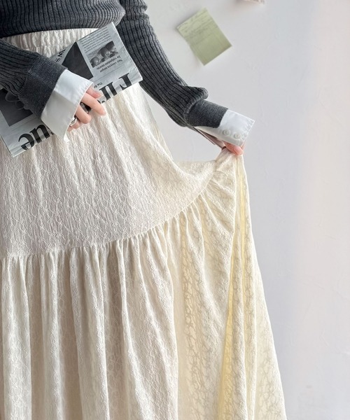 classicalelf(クラシカルエルフ)の「揺れるたびに美しく。上品レディな大人フェミニン。ストレッチレース裾ティアードスカート(スカート・レディース・ブラック/アイボリー・LARGE/MEDIUM/SMALL/X-LARGE)」の20枚目の写真