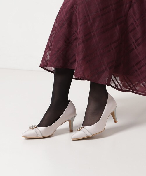 ESPERANZA（エスペランサ）の「【12時間パンプス】約7．5cm／ビジューベルト パーティ-結婚式に最適（パンプス・レディース・ベージュ系2/ブラック系2/グレー系2・24.5cm/24.0cm/23.5cm/23.0cm/22.5cm）」の5枚目の写真