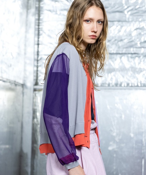 AULA AILA（アウラアイラ）の「カラーブロックカーディガン（カーディガン/ボレロ・レディース・グレー/イエロー×グリーン/ブラック・0）」の5枚目の写真