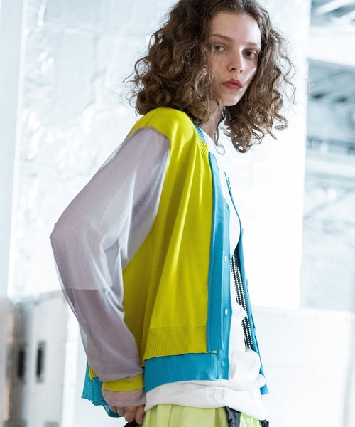 AULA AILA（アウラアイラ）の「カラーブロックカーディガン（カーディガン/ボレロ・レディース・グレー/イエロー×グリーン/ブラック・0）」の9枚目の写真