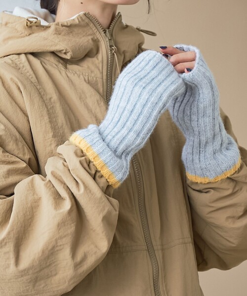 coen（コーエン）の「配色ラインリブアームウォーマー（アームカバー・レディース・ナチュラル/ライトグレー/ダークグレー/モカ・FREE）」の6枚目の写真