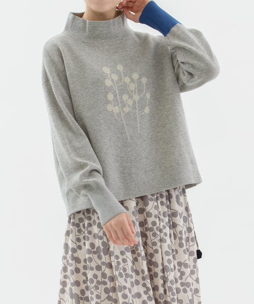nop de nod(ノップドゥノッド)の「ユーカリモックネックスエット風ニット(ニット/セーター・レディース・レッド/ネイビー/グレー・M)」の2枚目の写真