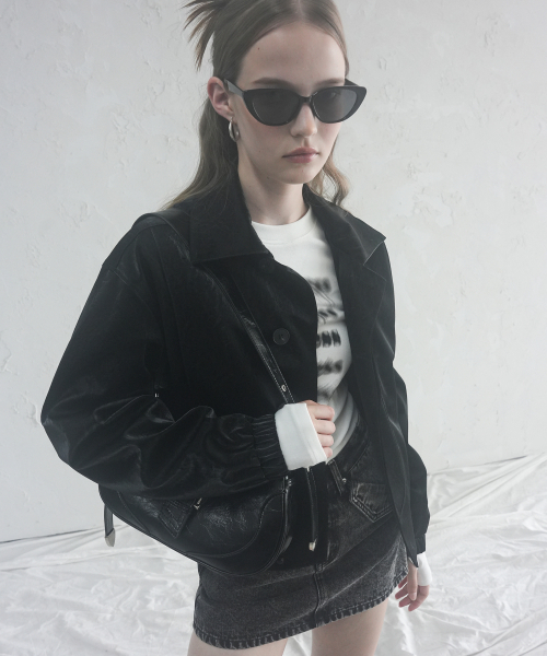 AVANDRESS(アバンドレス )の「Calla Stitch Art Leather Jacket BLACK x WHITE(ライダースジャケット・レディース・ブラック・FREE)」の2枚目の写真
