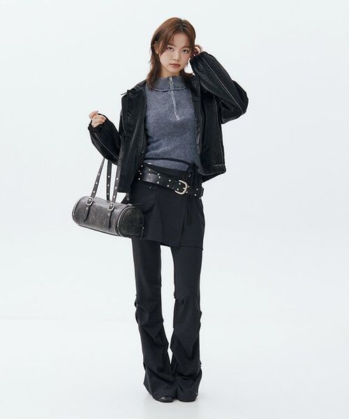 AVANDRESS(アバンドレス )の「Calla Stitch Art Leather Jacket BLACK x WHITE(ライダースジャケット・レディース・ブラック・FREE)」の6枚目の写真