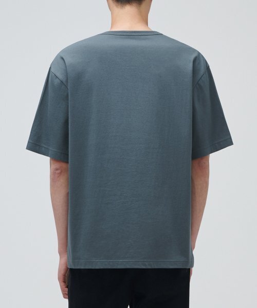 MUSINSA STANDARD（ムシンサスタンダード）の「リラックスフィットクルーネックTシャツ[ピーコックブルー]（Tシャツ/カットソー・メンズ・その他・SMALL/MEDIUM/LARGE/X-LARGE/XX-LARGE）」の2枚目の写真