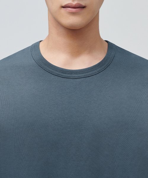 MUSINSA STANDARD（ムシンサスタンダード）の「リラックスフィットクルーネックTシャツ[ピーコックブルー]（Tシャツ/カットソー・メンズ・その他・SMALL/MEDIUM/LARGE/X-LARGE/XX-LARGE）」の3枚目の写真