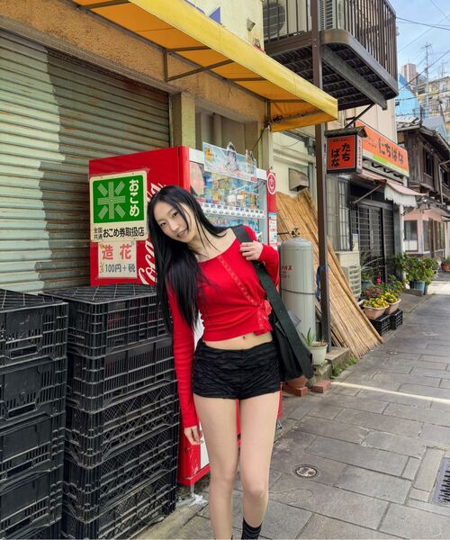 RENSE（レンセ）の「Line Snap Long Sleeve Red（Tシャツ/カットソー・レディース・その他・FREE）」の8枚目の写真