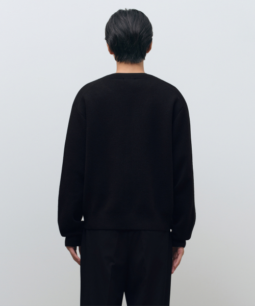 MUSINSA STANDARD（ムシンサスタンダード）の「ラウンドネッククロップカーディガン[ブラック]（カーディガン/ボレロ・メンズ・その他・SMALL/MEDIUM/LARGE/X-LARGE/XX-LARGE）」の3枚目の写真