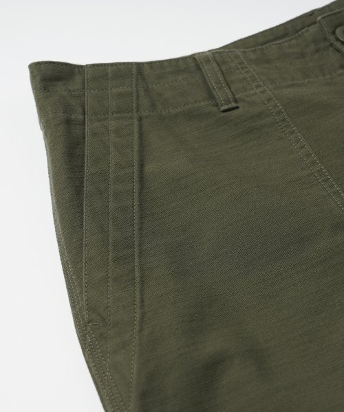 FRIZMWORKS(フリズムワークス)の「BACKSATIN FATIGUE PANTS _ OLIVE(その他パンツ・メンズ・その他・X-LARGE/SMALL/MEDIUM/LARGE)」の12枚目の写真