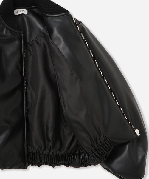 Saturdays NYC（サタデーズ ニューヨークシティ ）の「Dorothy Cropped Bomber Jacket  | WOMEN（その他アウター・レディース・ブラック/ワイン・S/L/M）」の22枚目の写真