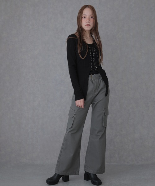SUWDEE(スーディー)の「lace up halter layered rib tops(Tシャツ/カットソー・レディース・ブラック/グレー・FREE)」の4枚目の写真