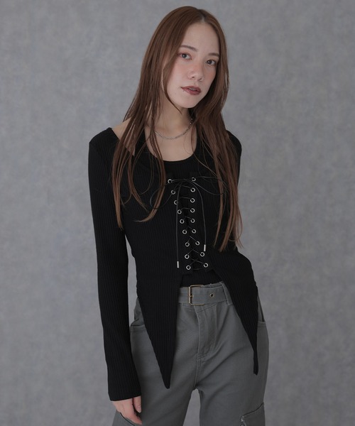 SUWDEE(スーディー)の「lace up halter layered rib tops(Tシャツ/カットソー・レディース・ブラック/グレー・FREE)」の5枚目の写真