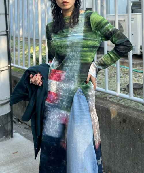 み*様 新品　タグ付きAMERI UND LANDSCAPE PRINT LON UND LANDSCAPE PRINT LONG TOP（Tシャツ/カットソー）｜Ameri（アメリ