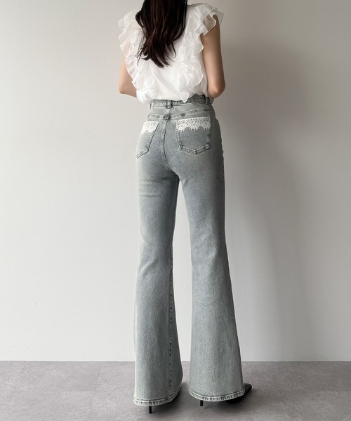 mipiarl(ミピアール)の「レースポケットフレアデニムパンツ(デニムパンツ・レディース・ブルー/ブラック/ライトブルー・SMALL/MEDIUM/LARGE)」の20枚目の写真