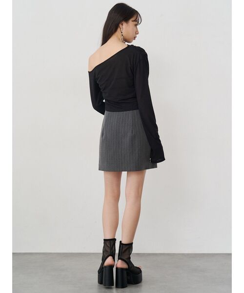 MURUA（ムルーア）の「サイドジップカーゴスカート（スカート・レディース・ブラック/グレー・2/1）」の14枚目の写真