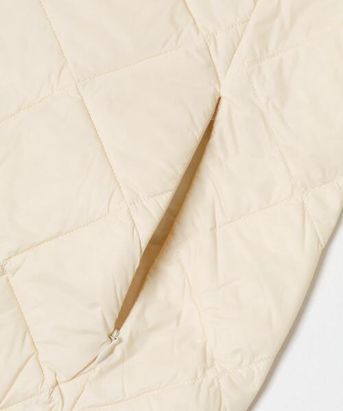 URBAN RESEARCH ROSSO WOMEN(アーバンリサーチ ロッソ)の「TAION CREW NECK DOWN JACKET(ダウンジャケット/コート・レディース・ネイビー/チャコールグレー/オフホワイト/ブラック・SMALL/MEDIUM/LARGE)」の13枚目の写真