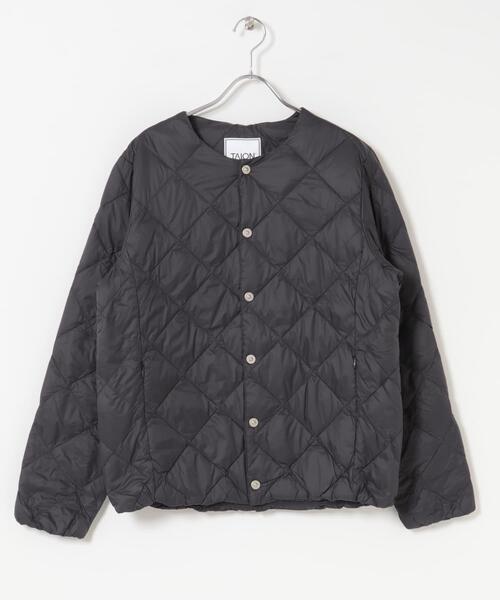 URBAN RESEARCH ROSSO WOMEN(アーバンリサーチ ロッソ)の「TAION CREW NECK DOWN JACKET(ダウンジャケット/コート・レディース・ネイビー/チャコールグレー/オフホワイト/ブラック・SMALL/MEDIUM/LARGE)」の21枚目の写真