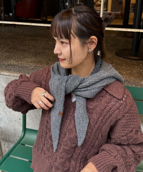 CIAOPANIC TYPY（チャオパニックティピー）の「フード付きスカーフマフラー（マフラー・レディース・バーガンディー/アイボリー/グレー・ONE SIZE）」の4枚目の写真