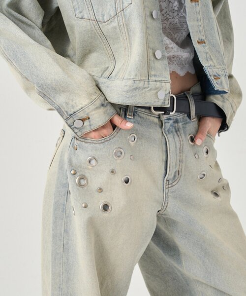 WHO'S WHO gallery(フーズフーギャラリー)の「EYELET LOW RISE DENIM /アイレットローライズデニム(デニムパンツ・レディース・ブラック/サックスブルー/ネイビー・MEDIUM/SMALL)」の3枚目の写真